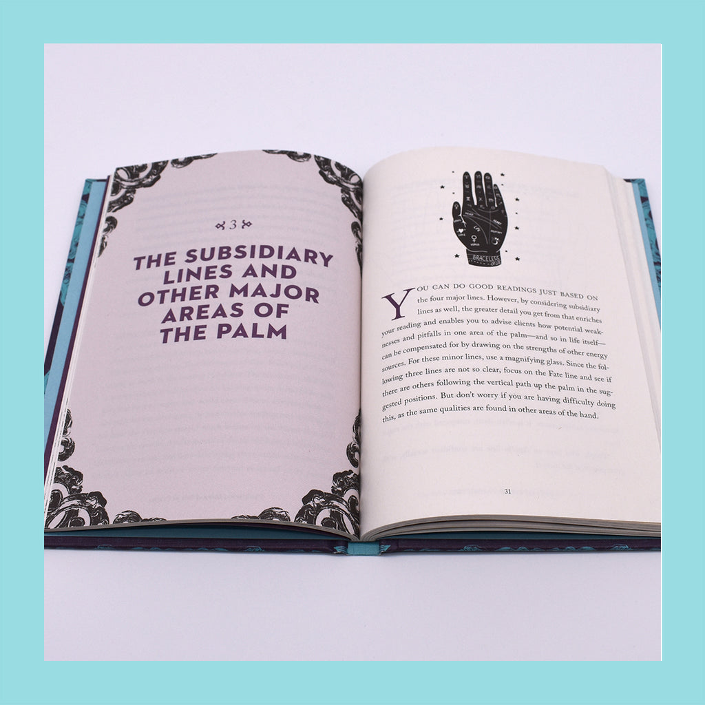 A Little Bit of Palmistry: An Introduction to Palm Reading (Volume 16) (Little Bit Series) by Cassandra Eason